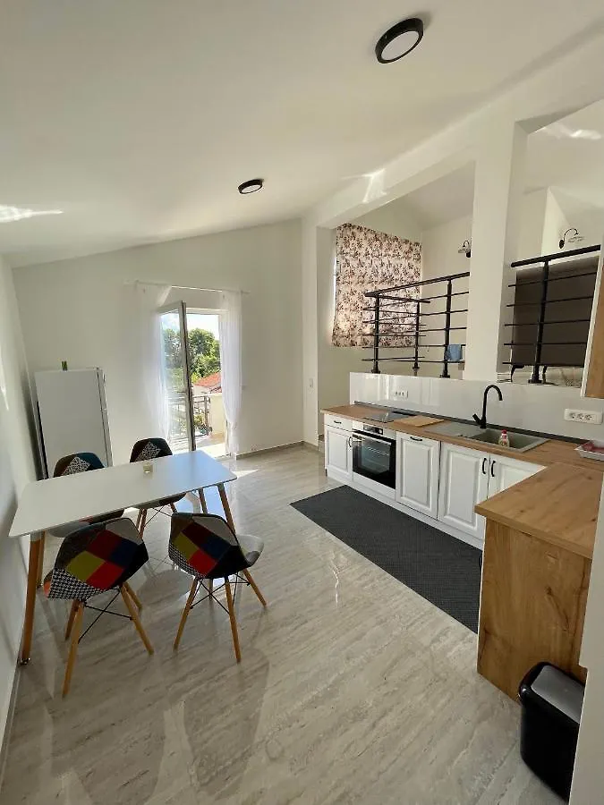 Apartment Mare I Ive Apartman Zadar