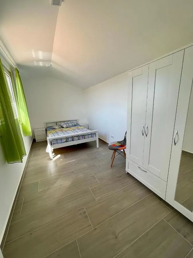 Apartment Mare I Ive Apartman Zadar