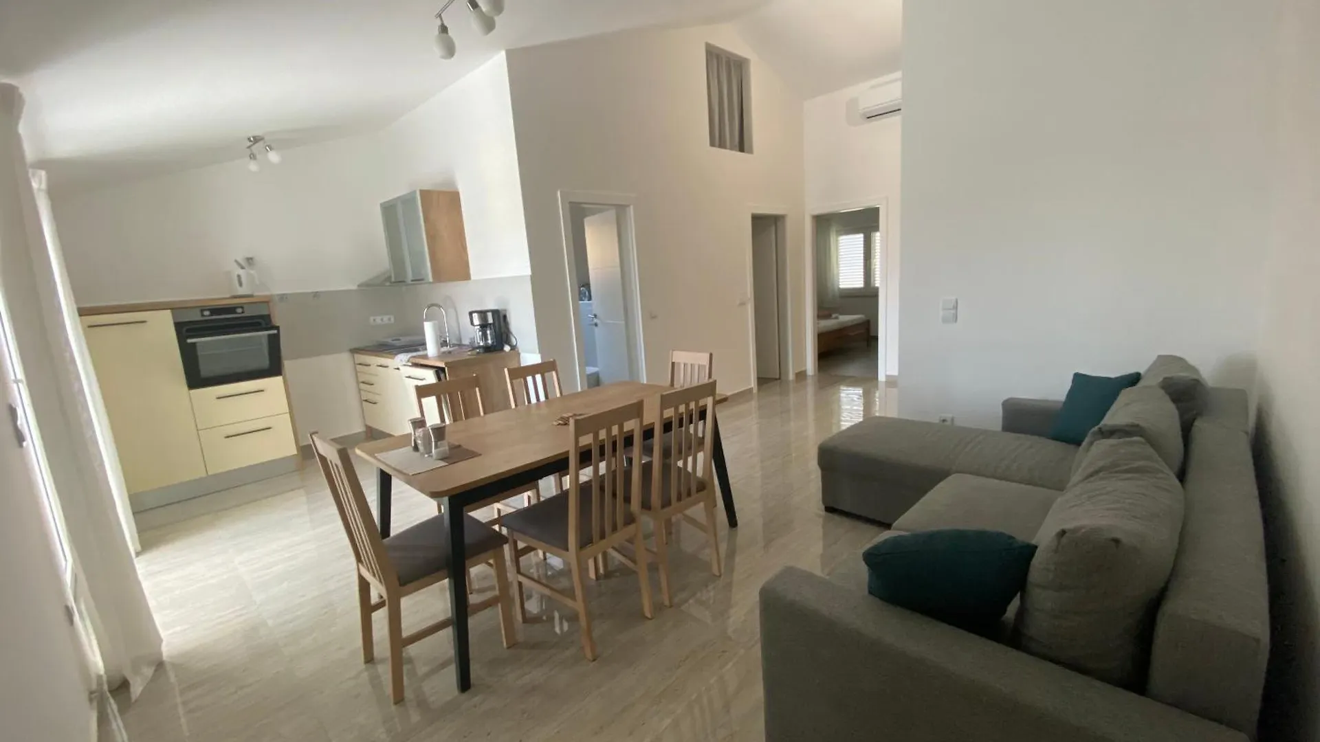 Apartment Mare I Ive Apartman Zadar