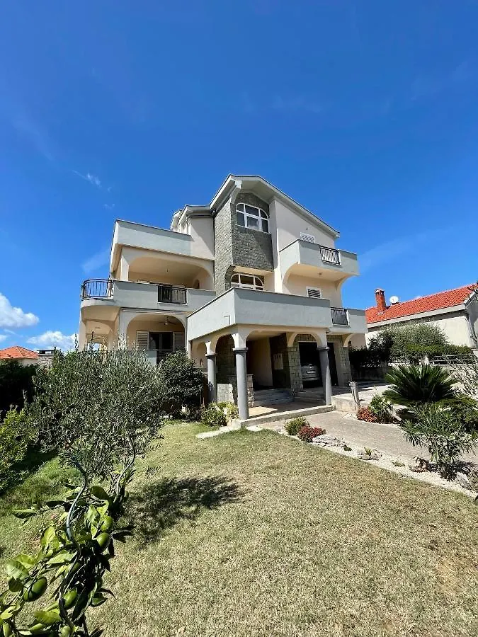 Mare I Ive Apartman Zadar Lägenhet